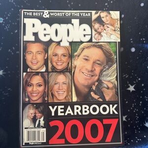 People Magazine Yearbook 2007 - Collectable